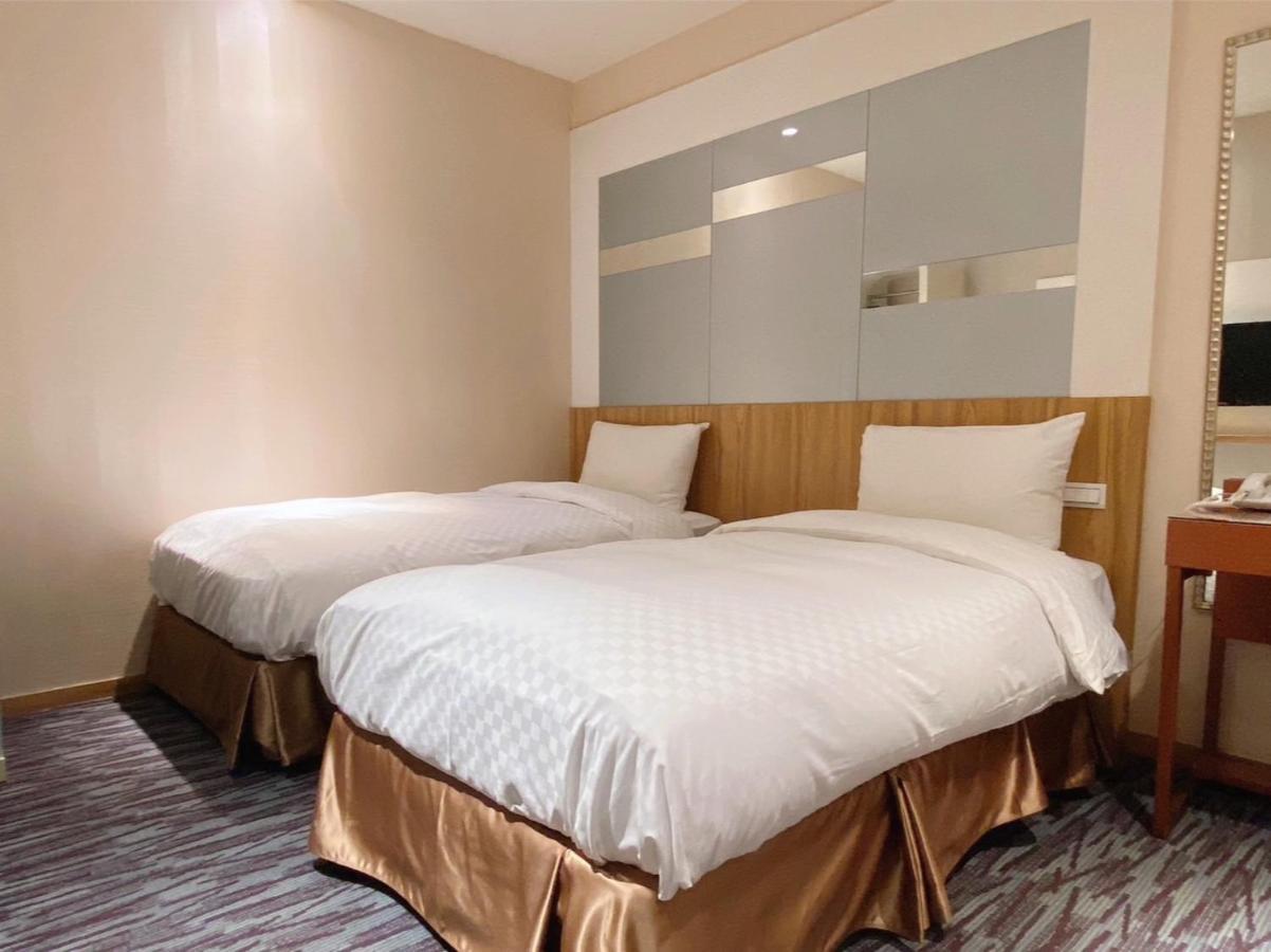 Muzik Hotel - Ximending Xining Branch Tajpej Zewnętrze zdjęcie