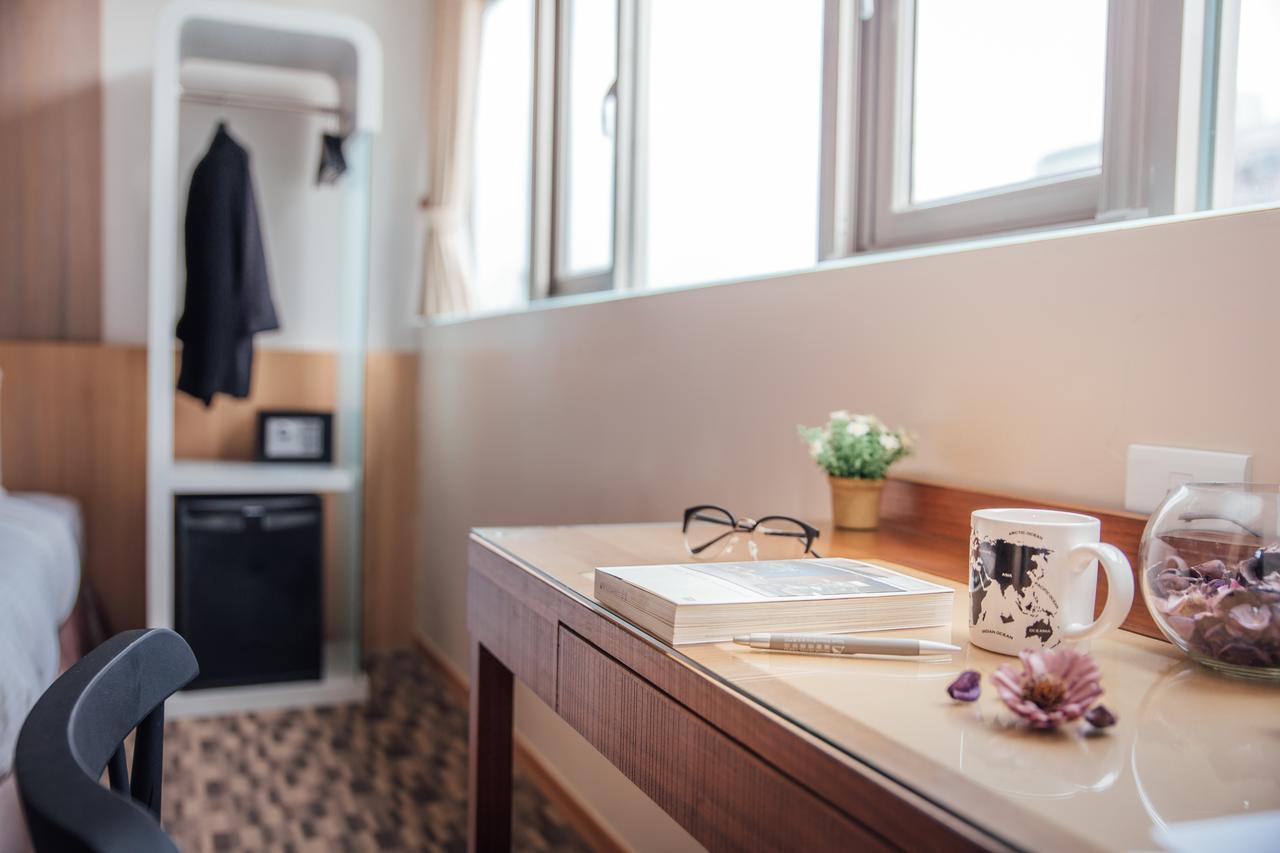 Muzik Hotel - Ximending Xining Branch Tajpej Zewnętrze zdjęcie