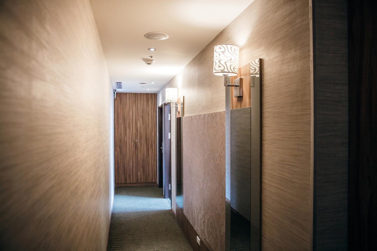 Muzik Hotel - Ximending Xining Branch Tajpej Zewnętrze zdjęcie